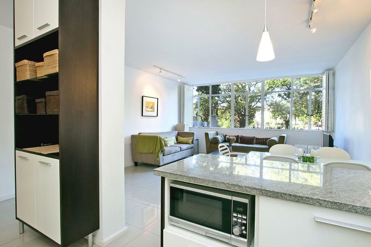 St Martini Gardens 1 Bedroom *
