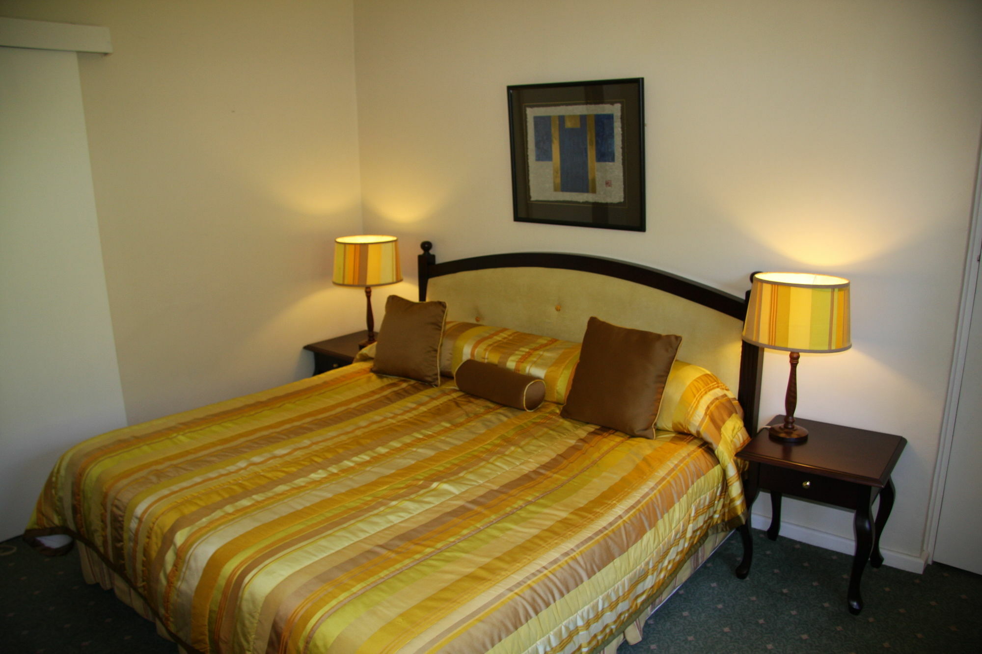 Greenways Manor