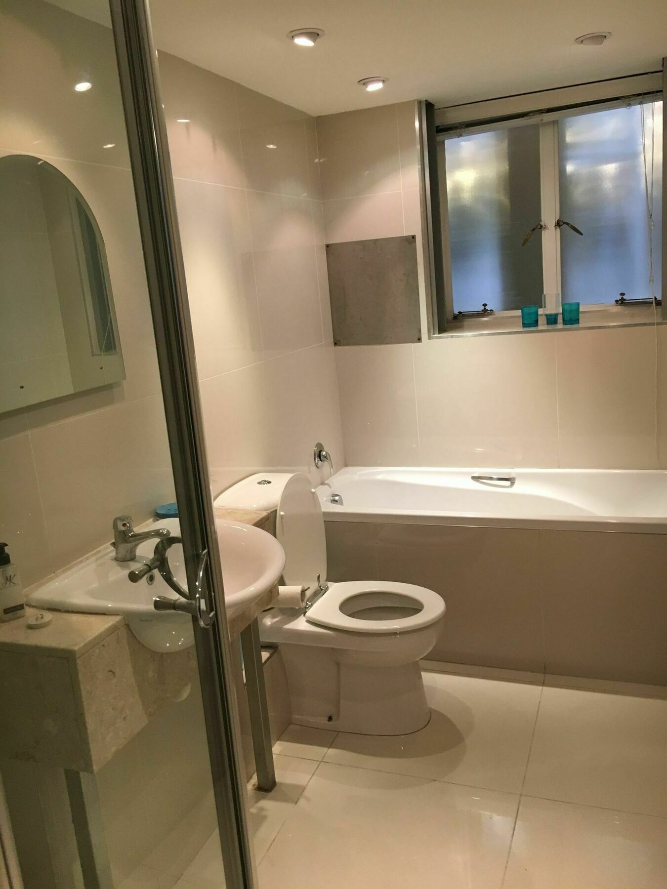 Apartment Itc Hospitality Group One Bedrooms Mutual Heights