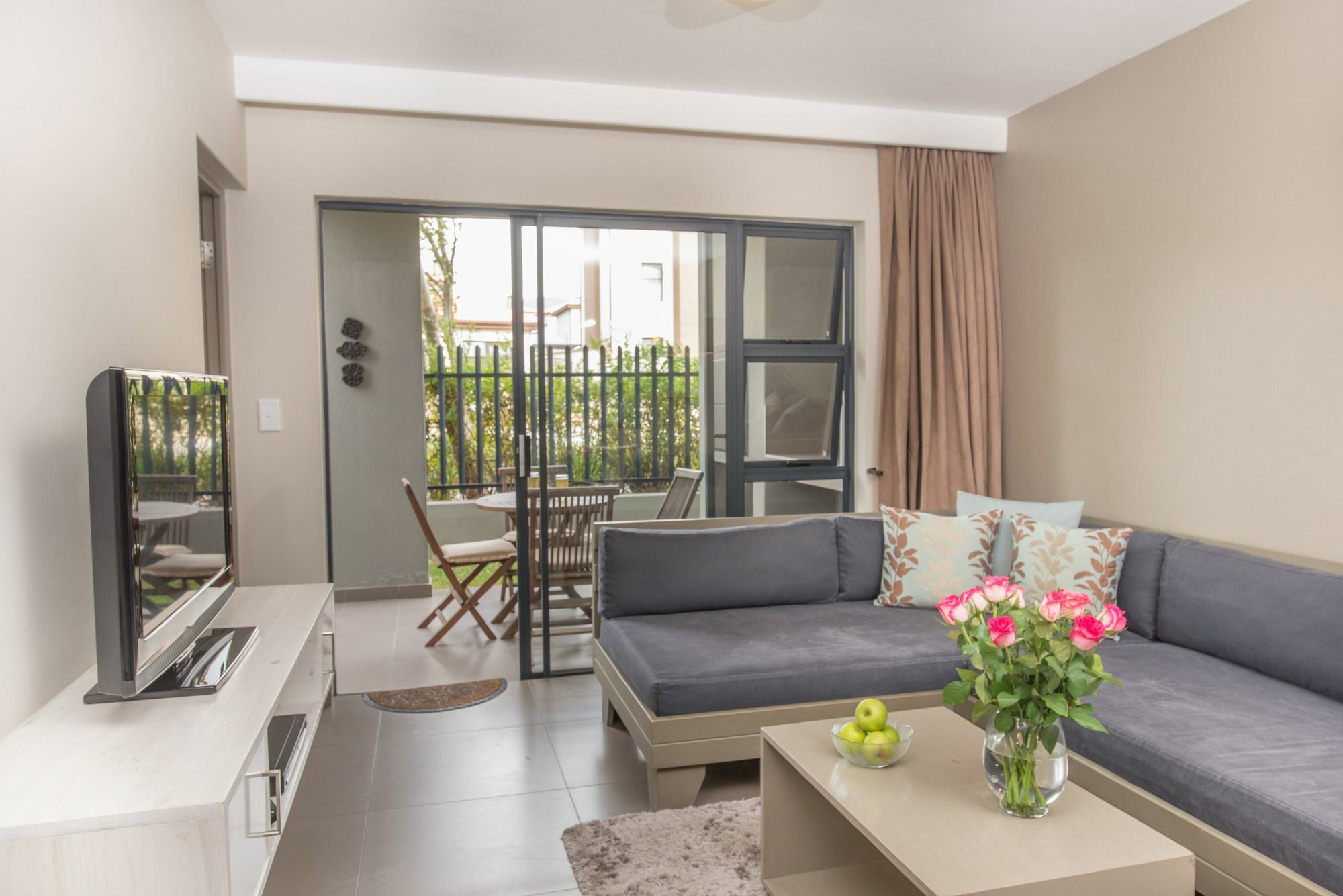 Burgundy Luxury Apartment Cape Town