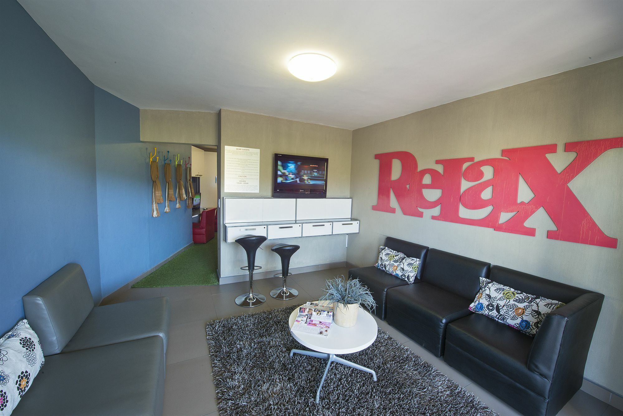Burgundy Luxury * Cape Town