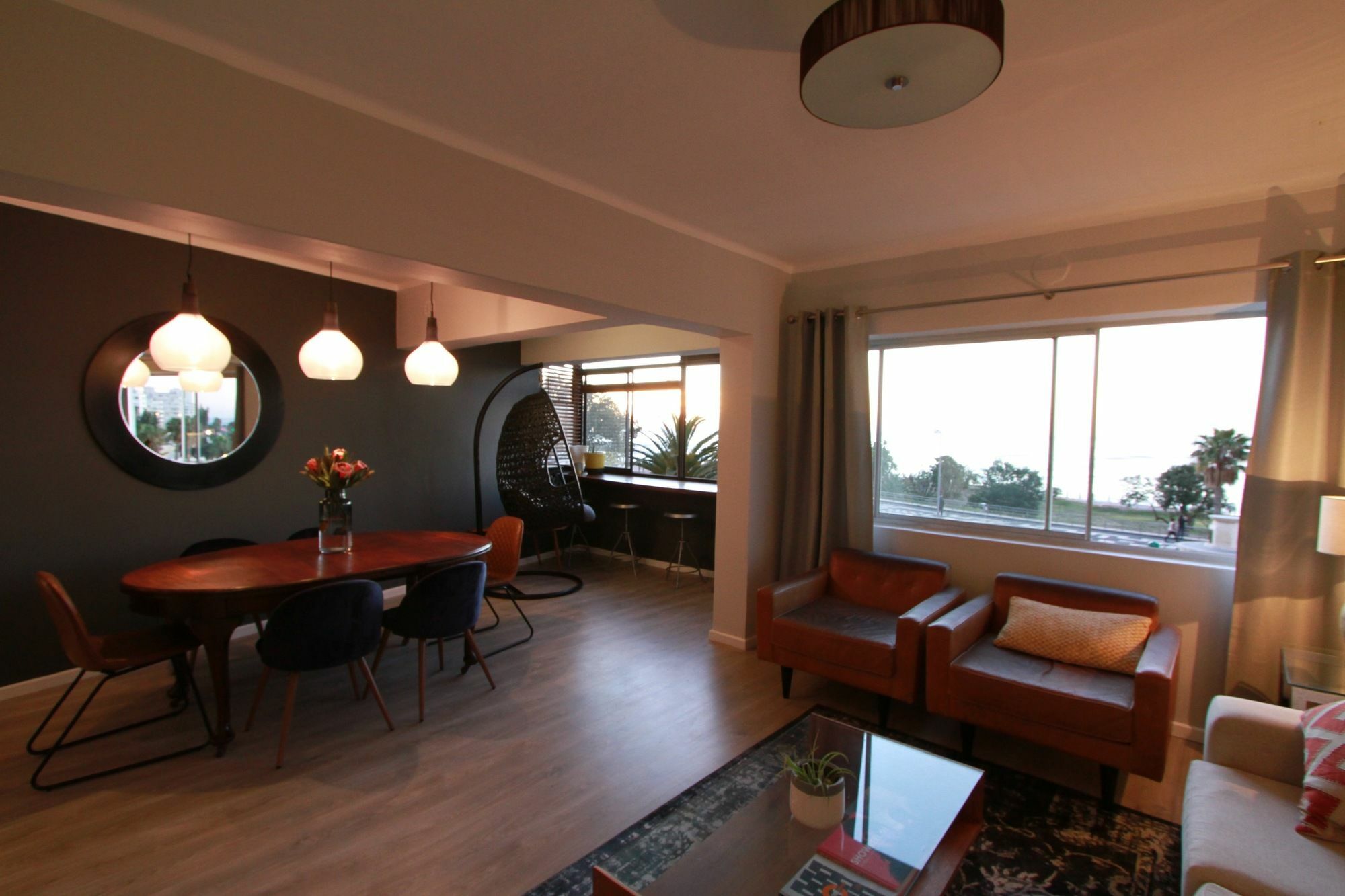 Designer With Sea Views Apartment