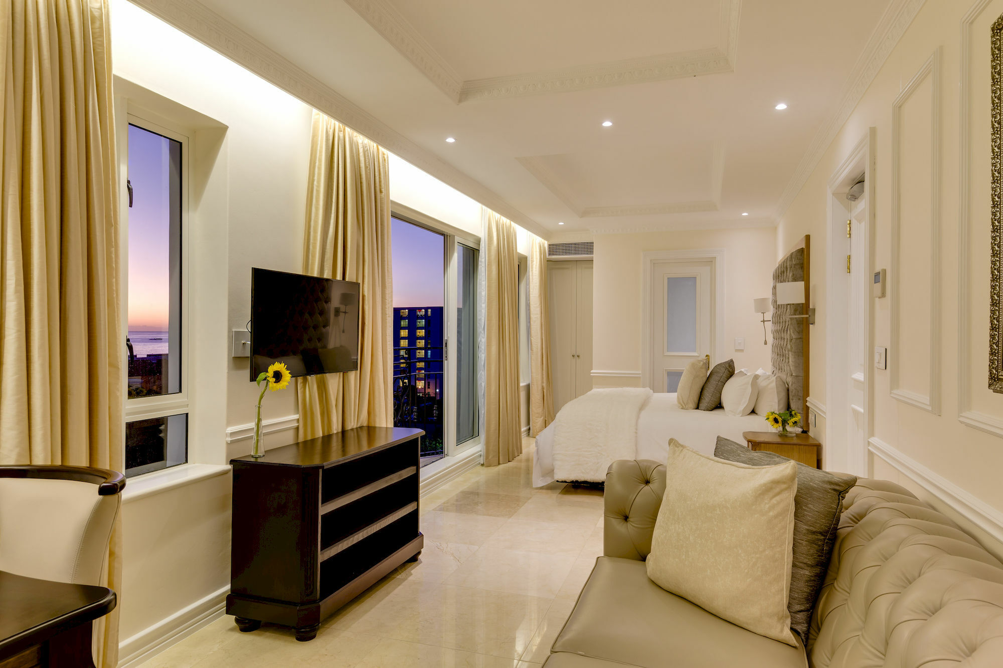 Versailles Luxury And Apartment