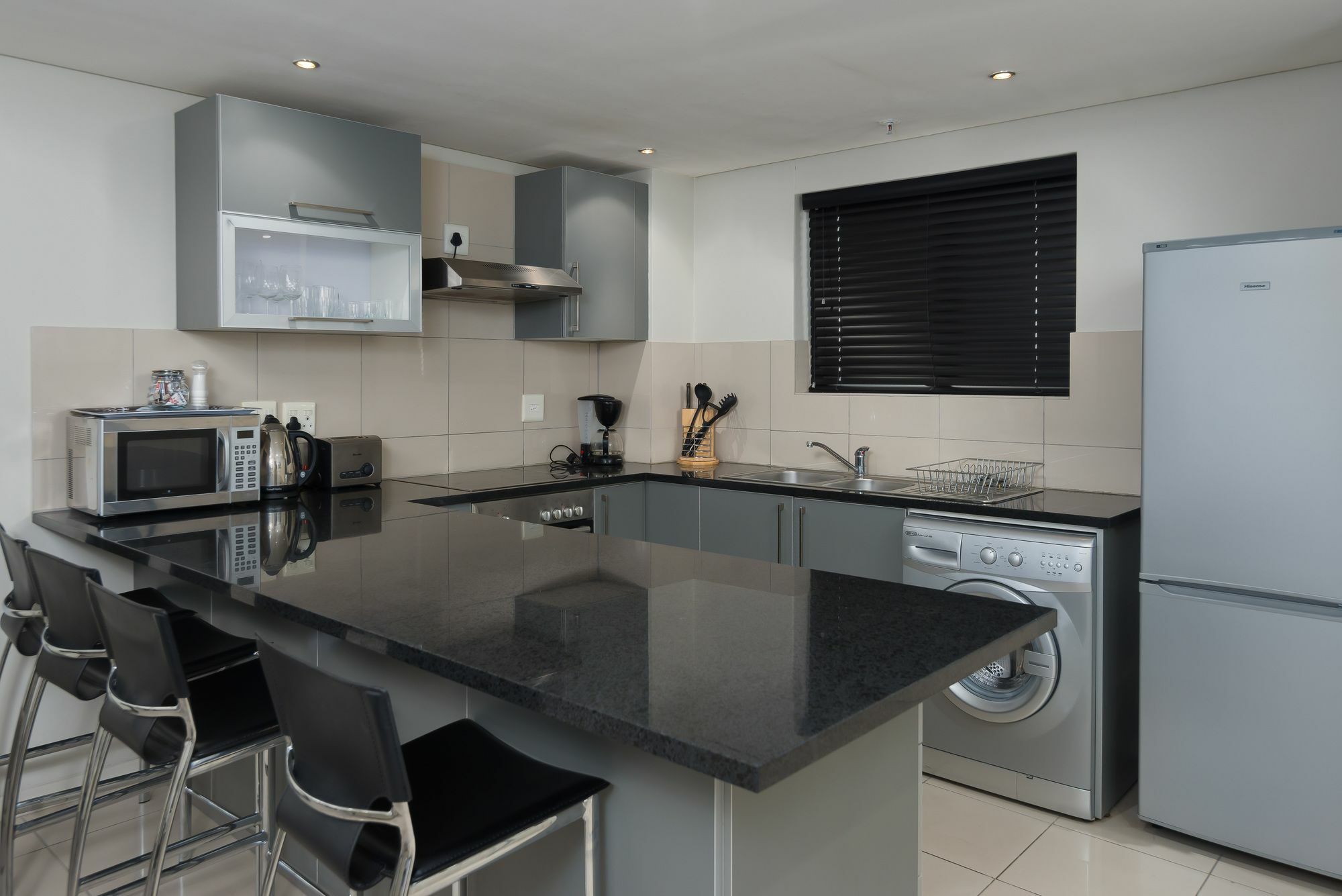 Flatrock 905 Apartment