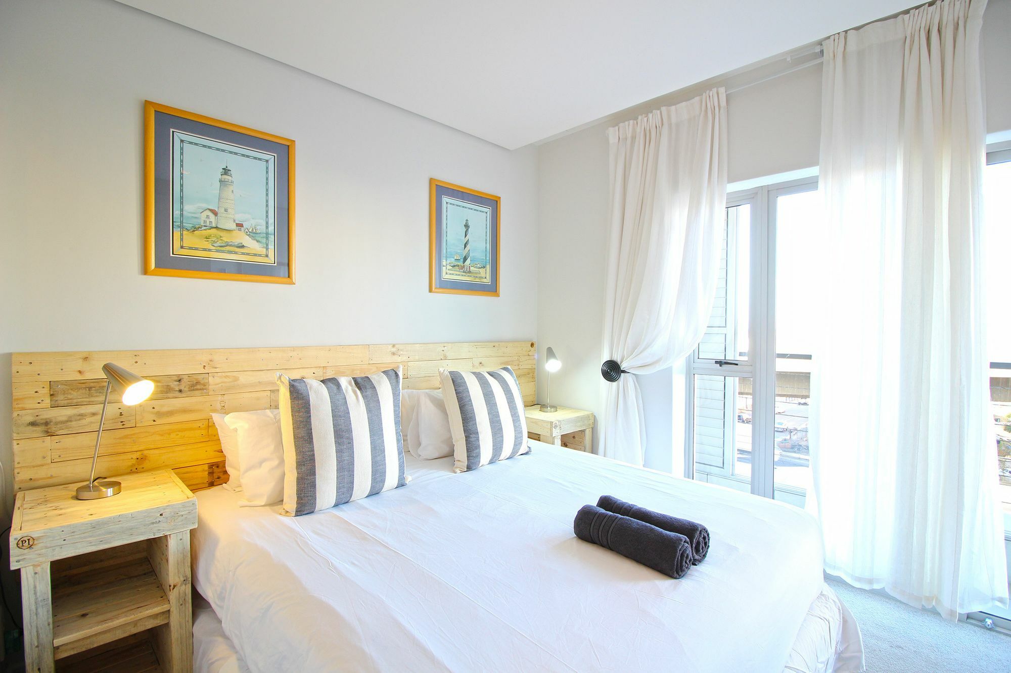 Harbour Edge * Cape Town