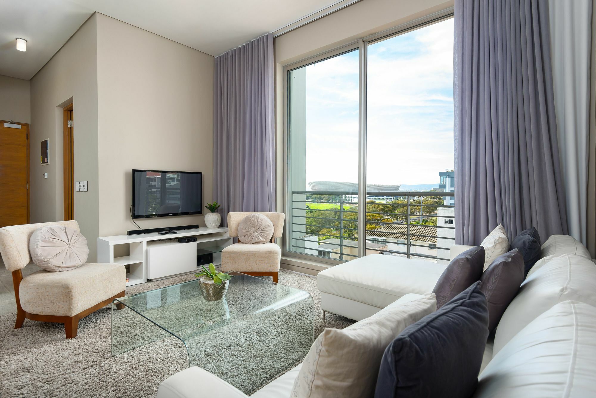 Odyssey 802 Apartment *