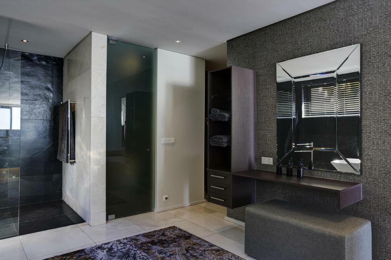 Cb-one Luxury Cape Town