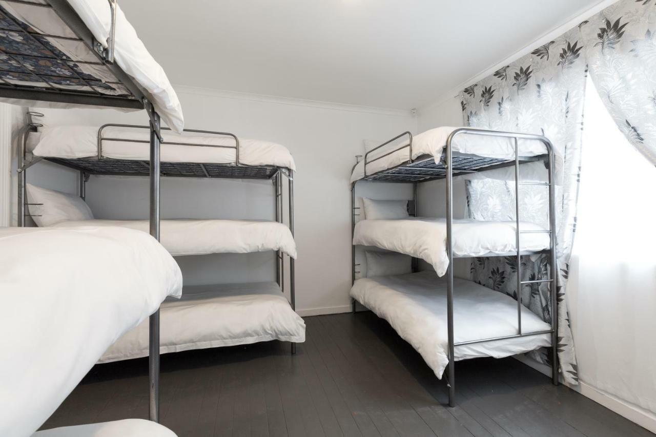 Ds Backpackers In Green Point Hostel