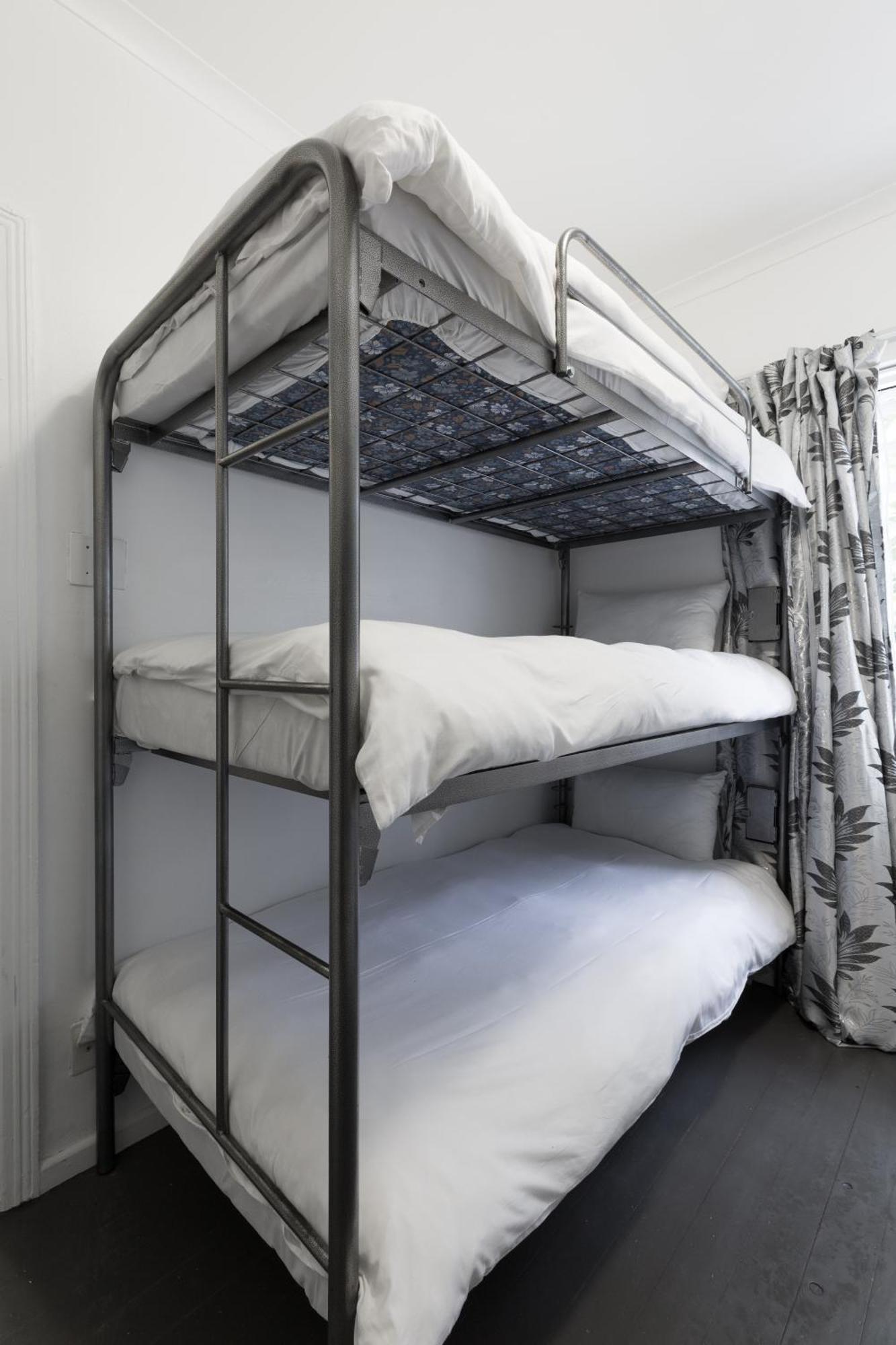 Hostel Ds Backpackers In Green Point