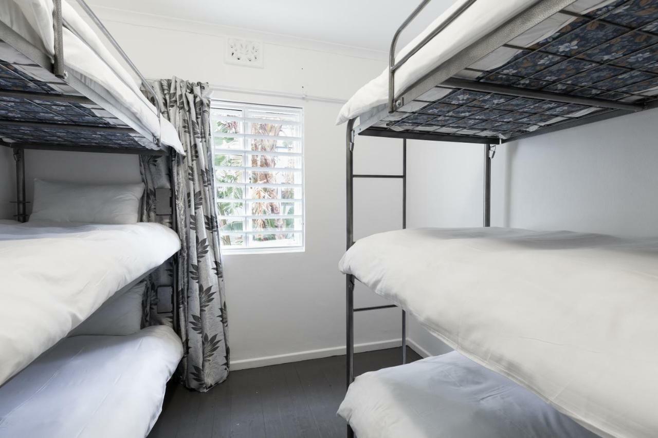 Ds Backpackers In Green Point * Cape Town