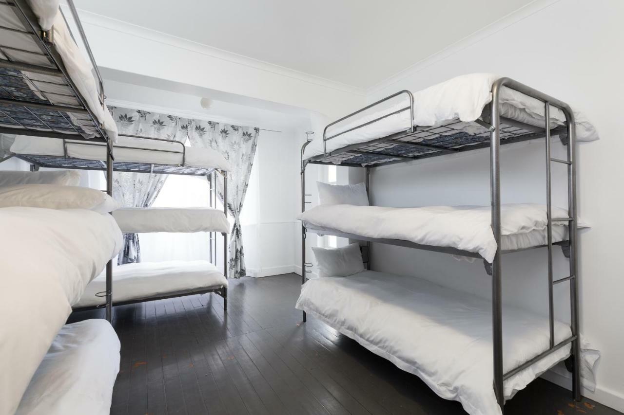 Ds Backpackers In Green Point * Cape Town