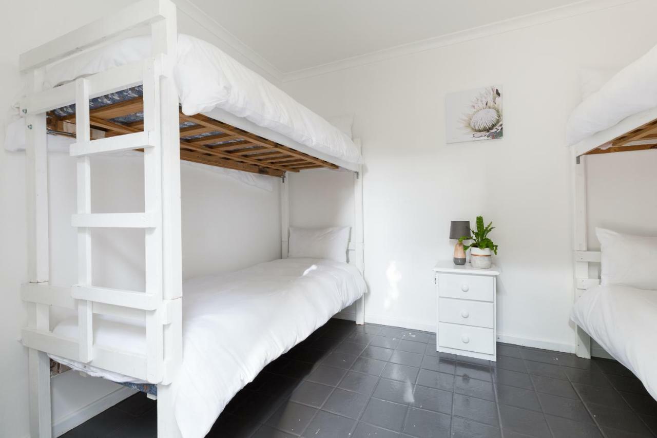 Hostel Ds Backpackers In Green Point Cape Town