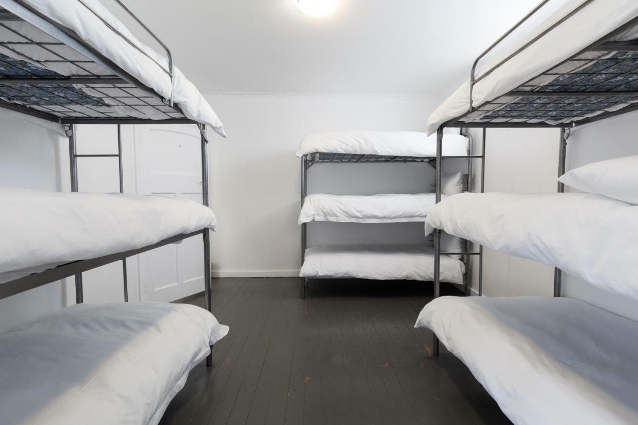 Ds Backpackers In Green Point