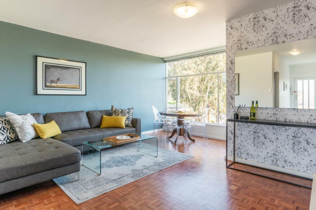 Apartment Devon Court *