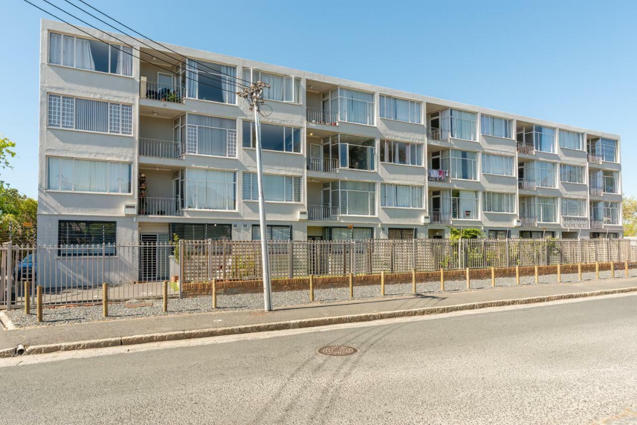 Devon Court * Cape Town
