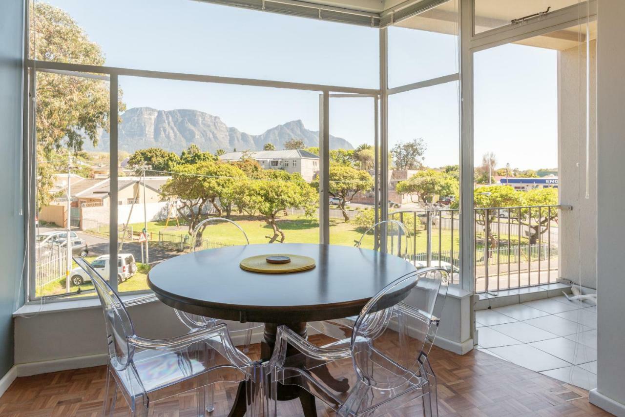 Devon Court * Cape Town