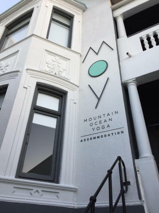 Moy & Backpackers Cape Town