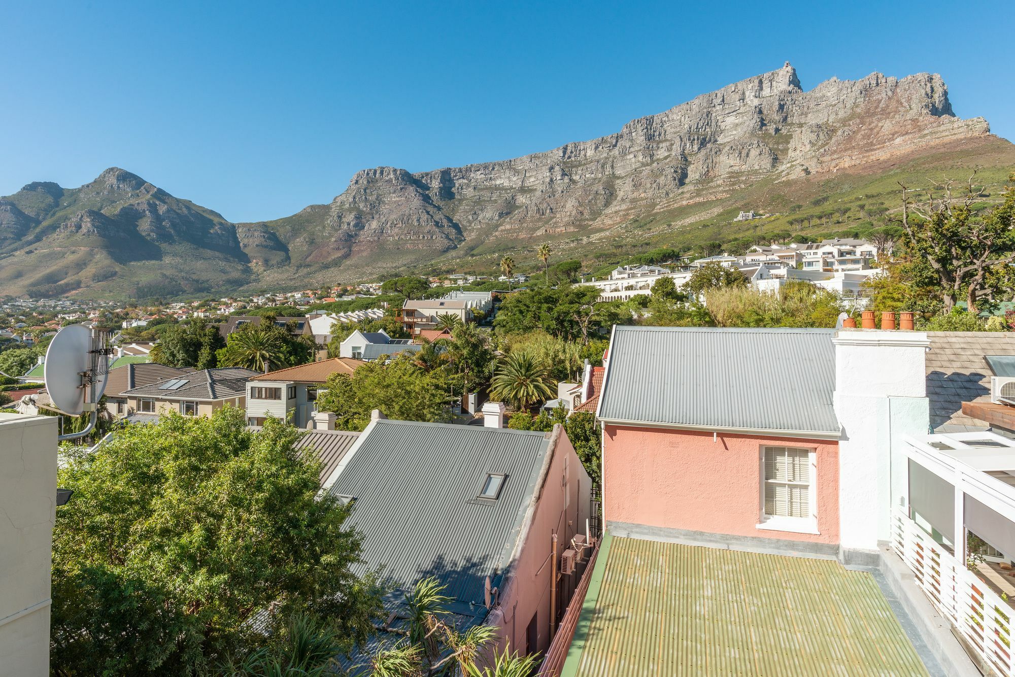 Constantia Road Higgo Villa *