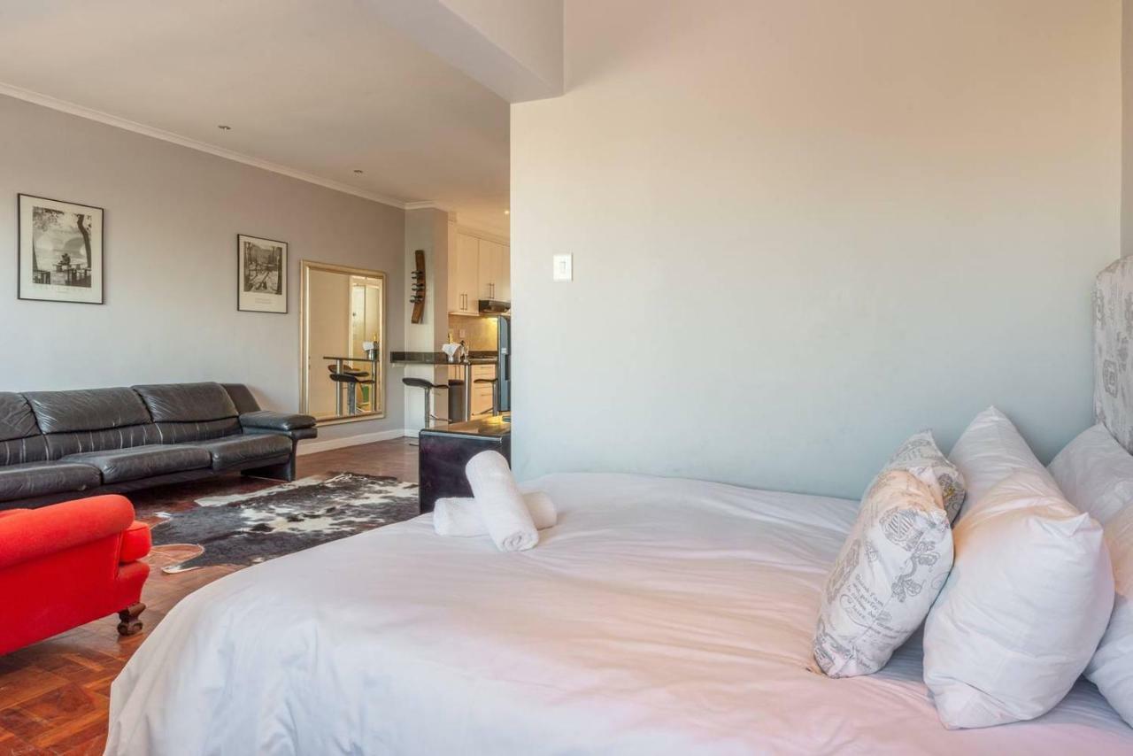 Sherrington Court Apartment *