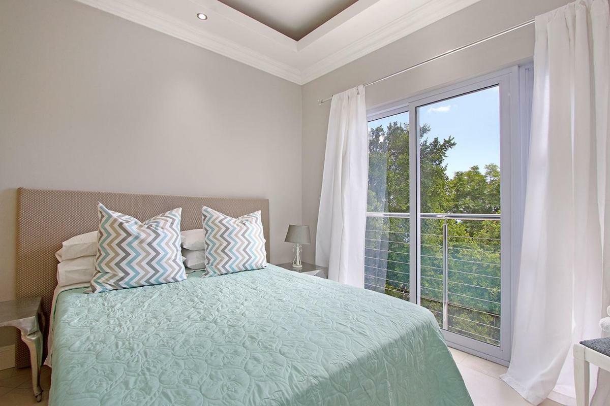 Apartment Kingfisher At Dolphin Crest Cape Town