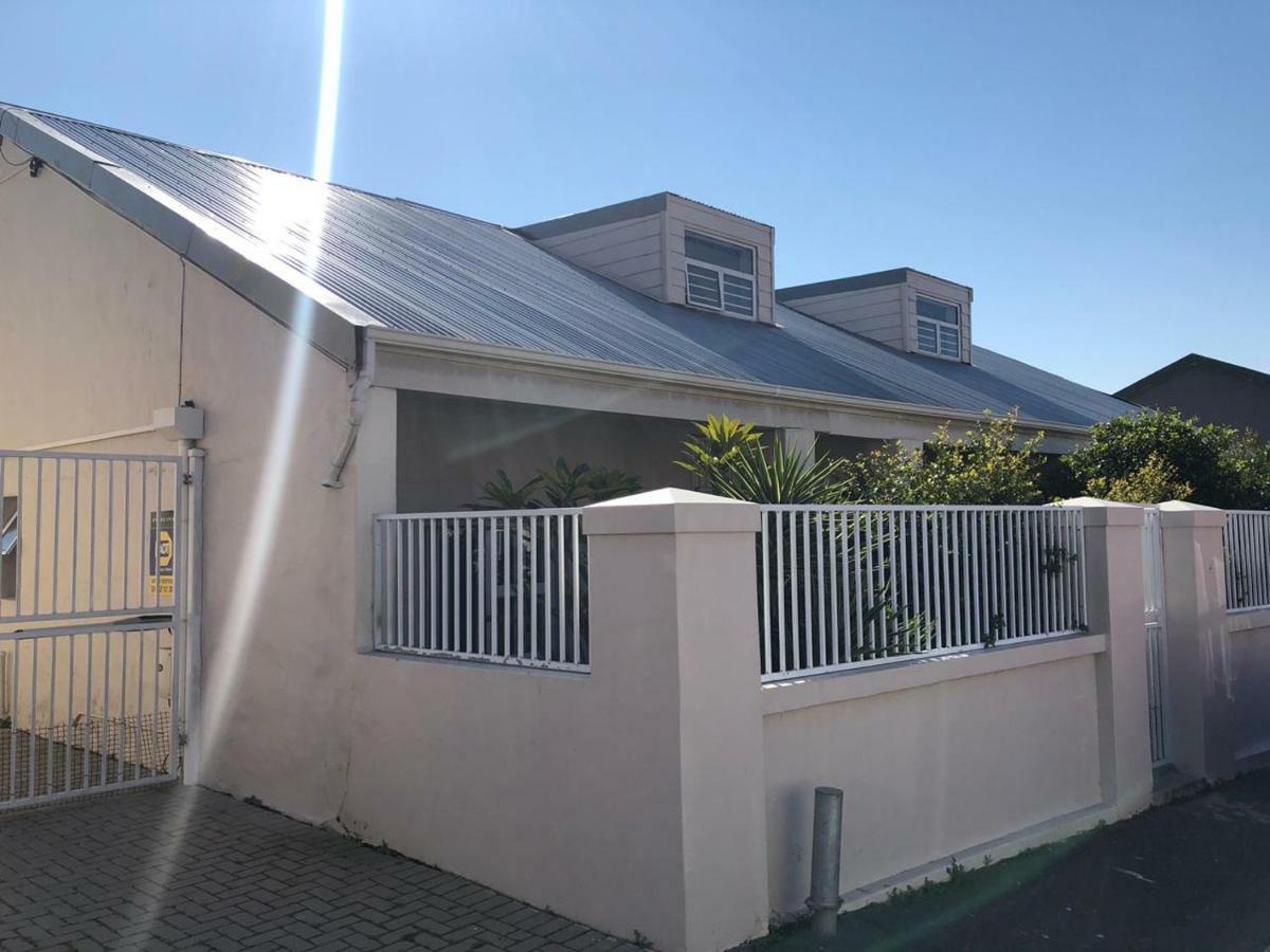 Guest house Argyle