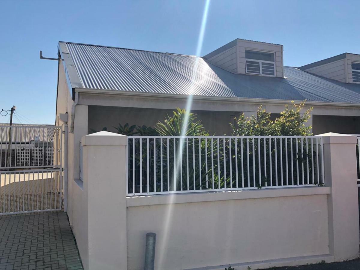 Argyle Guest house *