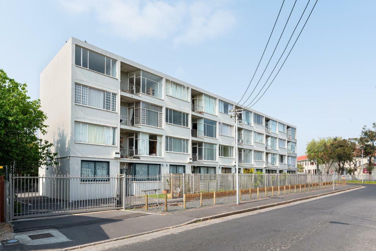 Devon Court *
