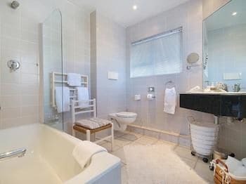 Camps Bay Terrace Suite In Camps Bay *