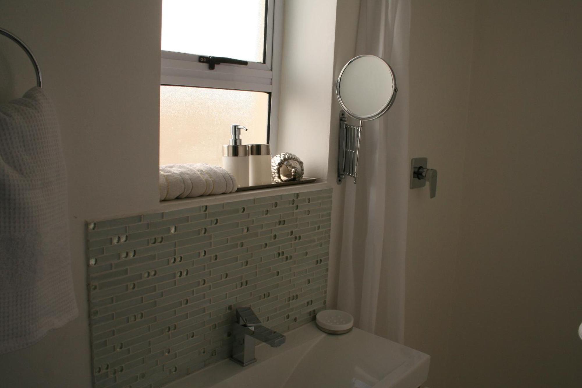 Wild Artz Apartment Cape Town