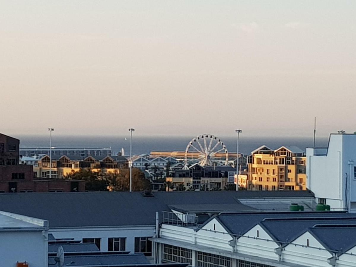 Panoramic Table Mountain View Apartment Cape Town