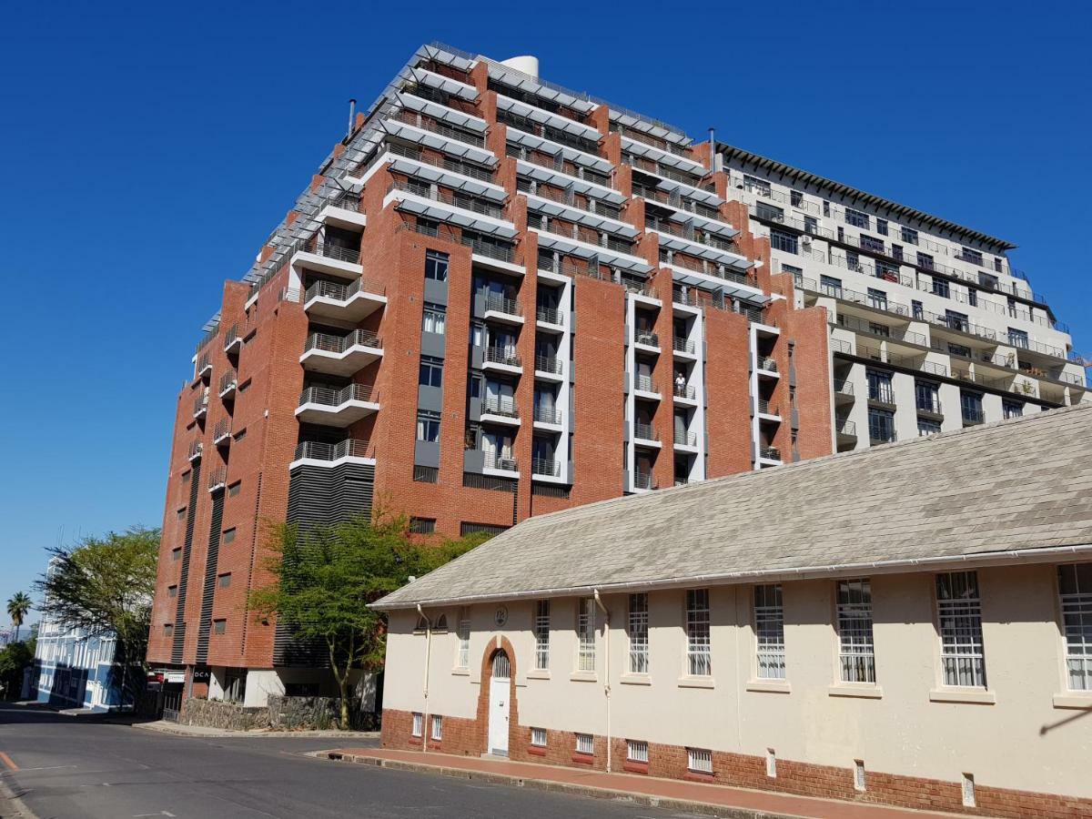Panoramic Table Mountain View Apartment Cape Town