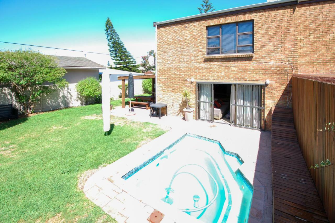 Coral Sands Brickstone Holiday home
