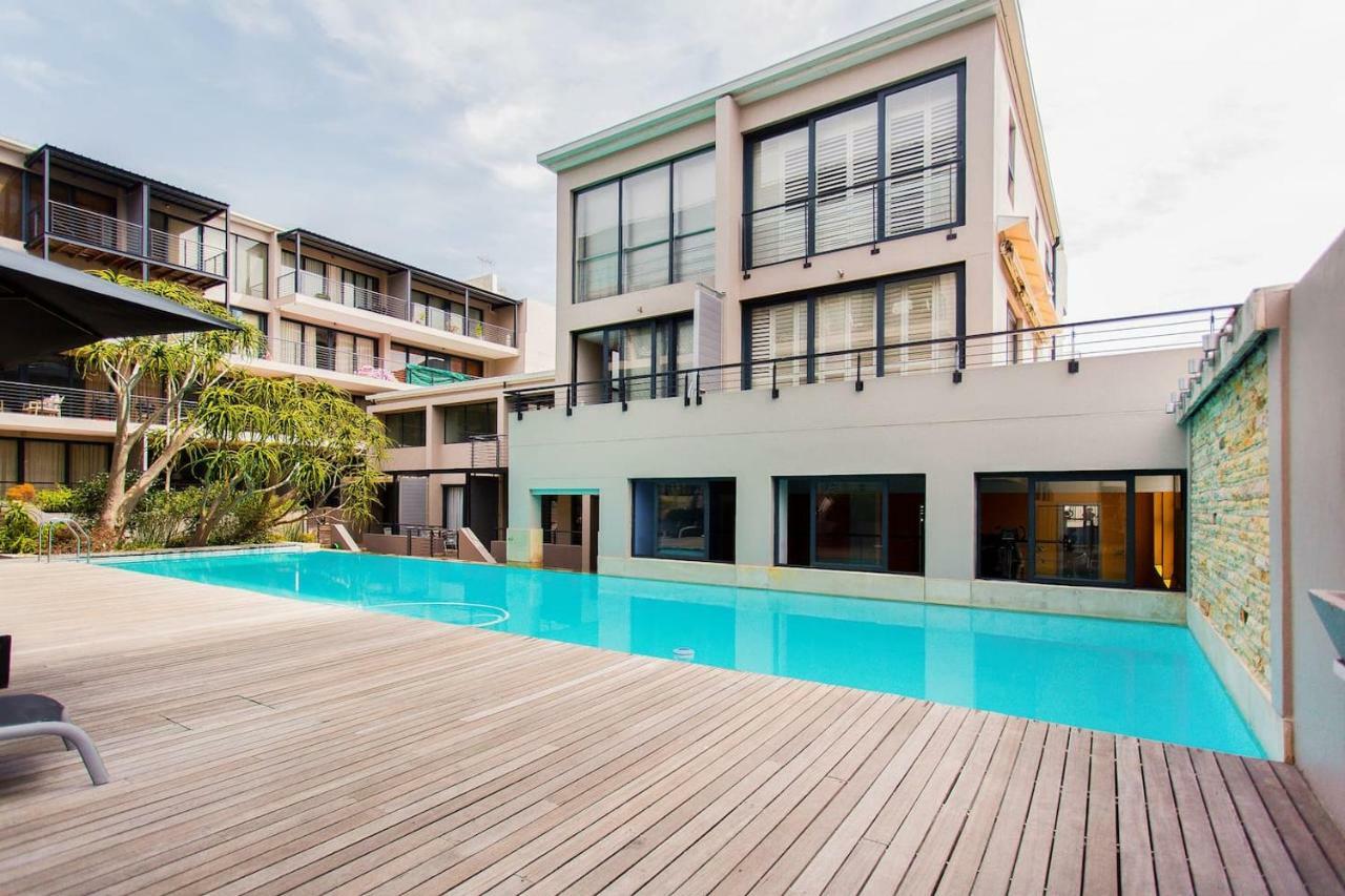 Apartment The Bijoux 6-2 No Load Shedding Cape Town