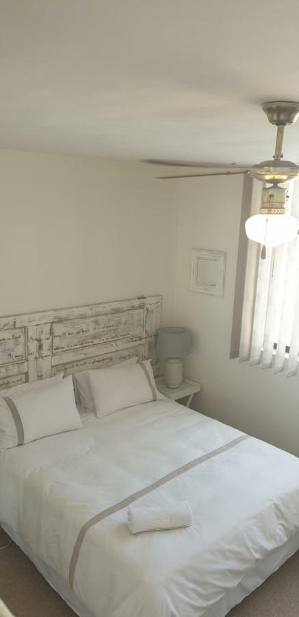 Silver Lining Beach Apartment Cape Town