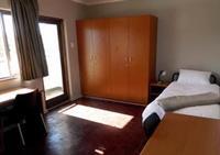 Rondebosch Court *