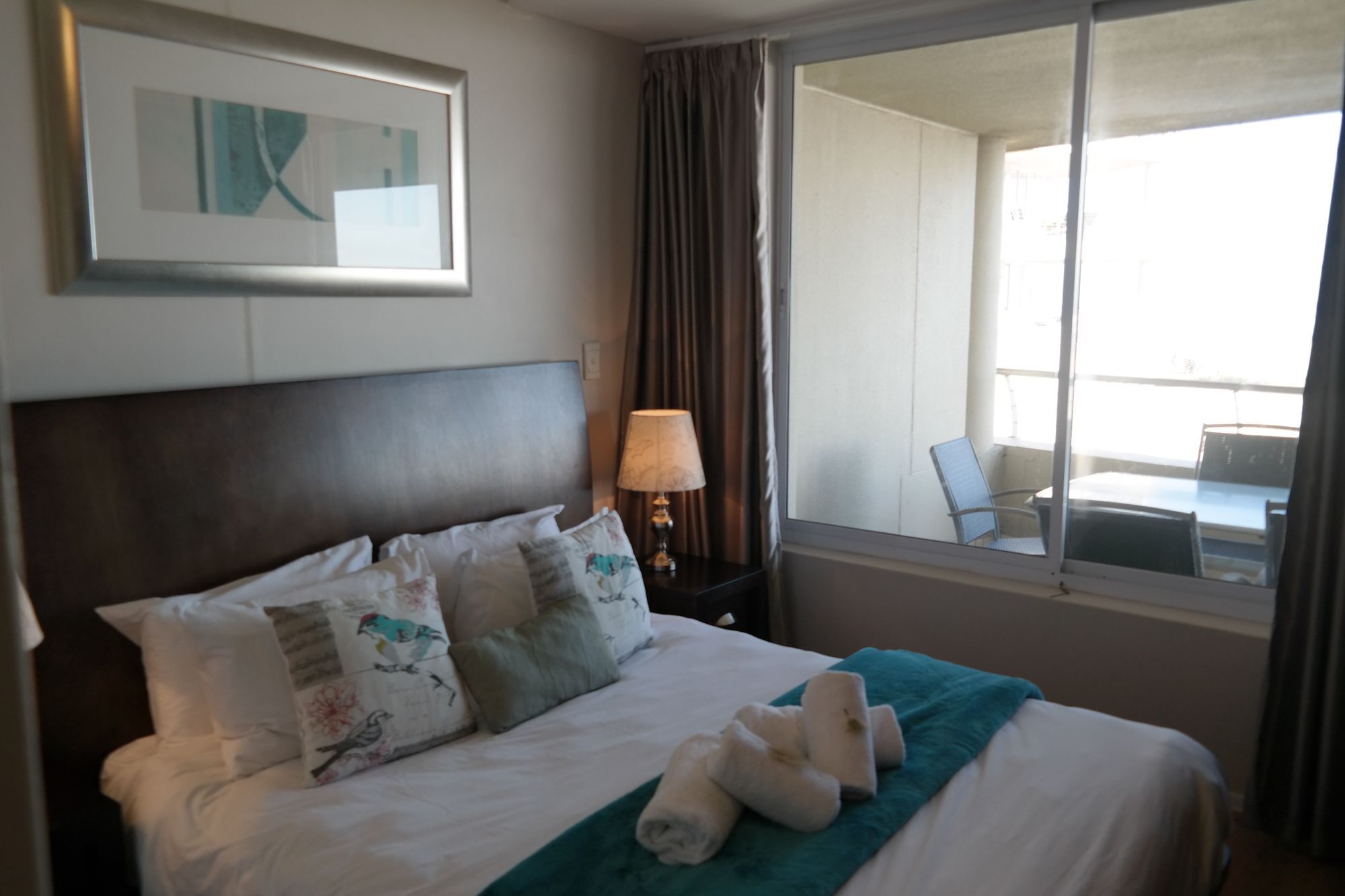 136 Lagoon Apartment