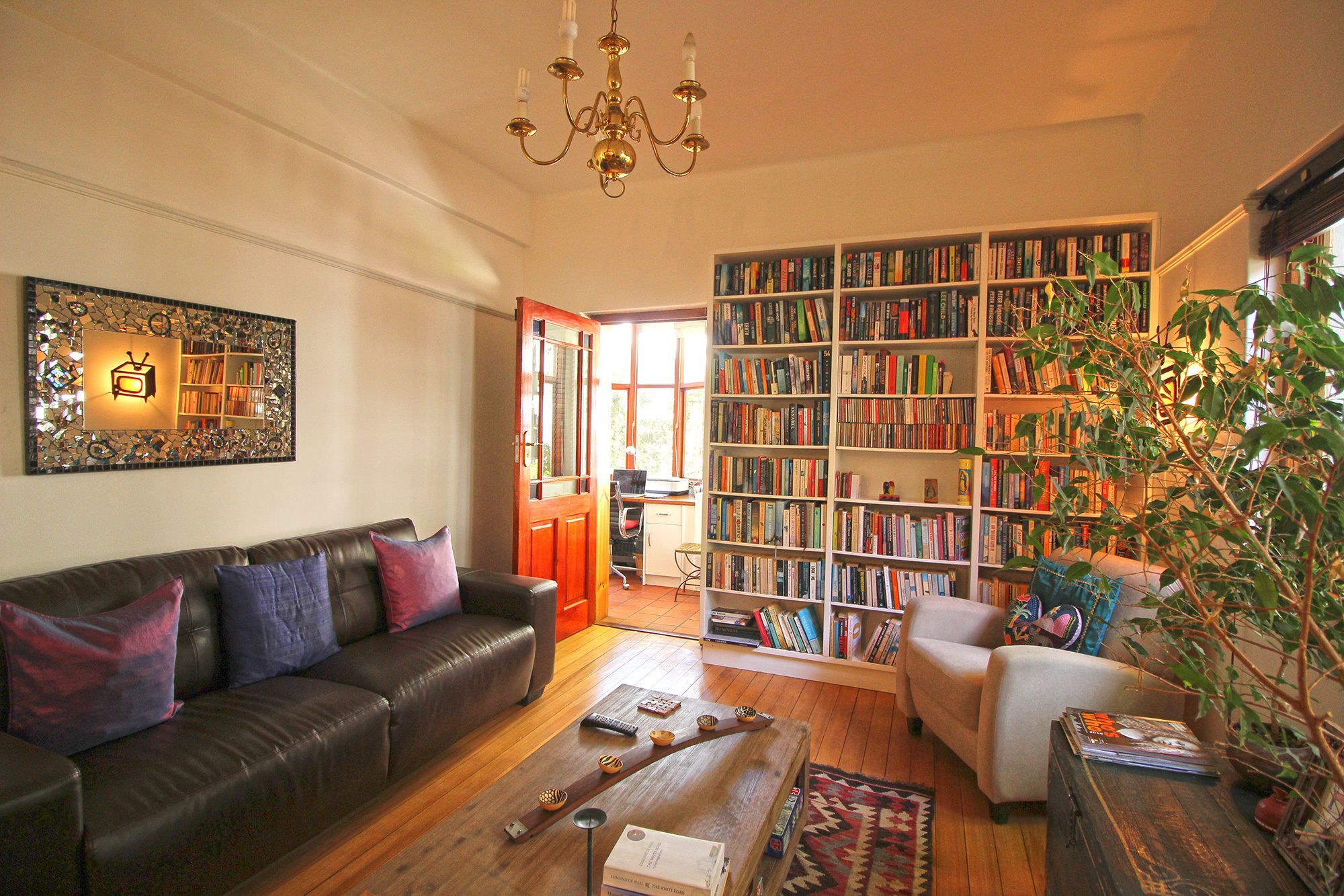 6 Chester Court * Cape Town
