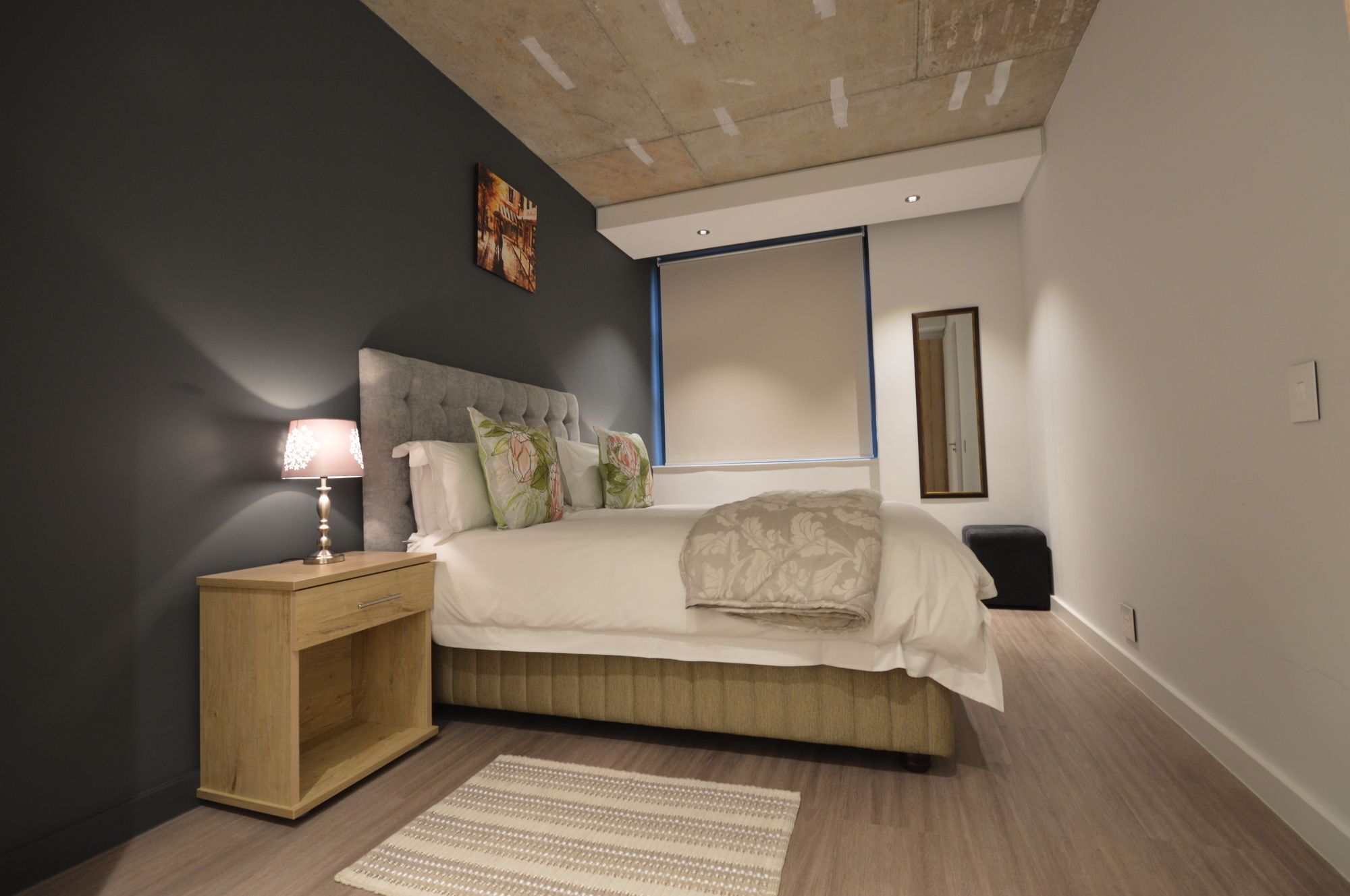 Matrix Luxury Apartment *