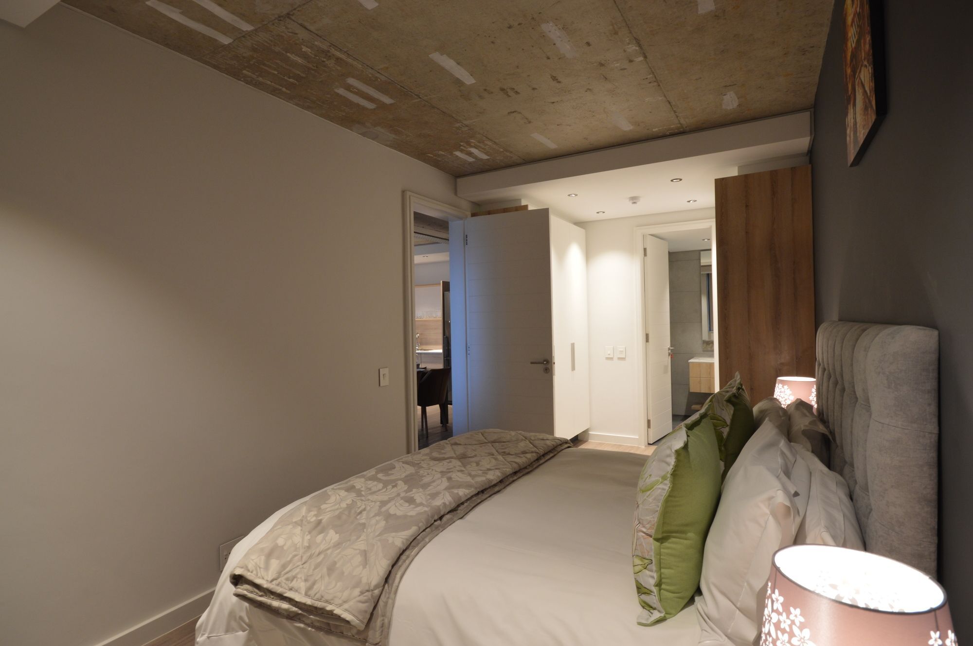 Matrix Luxury Apartment *