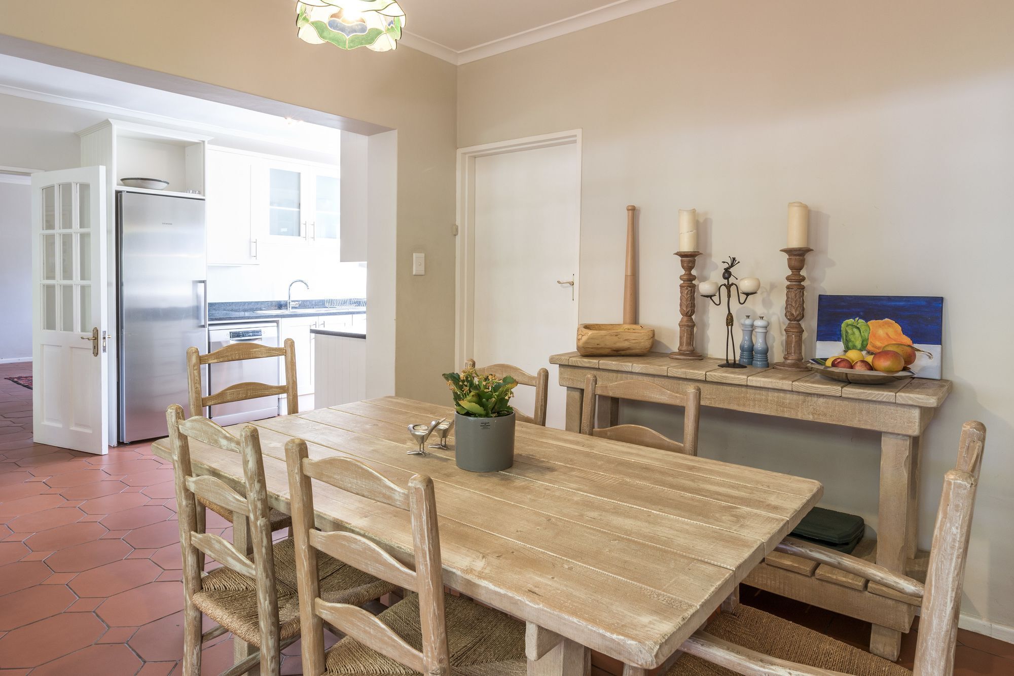 Stamford Road Apartment