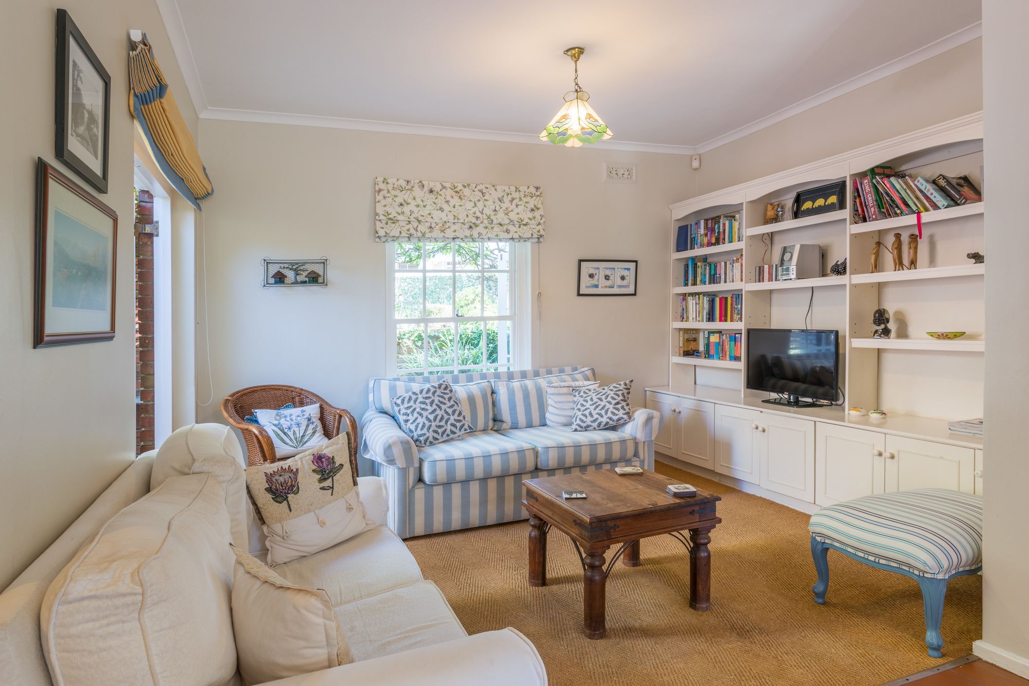 Stamford Road Apartment