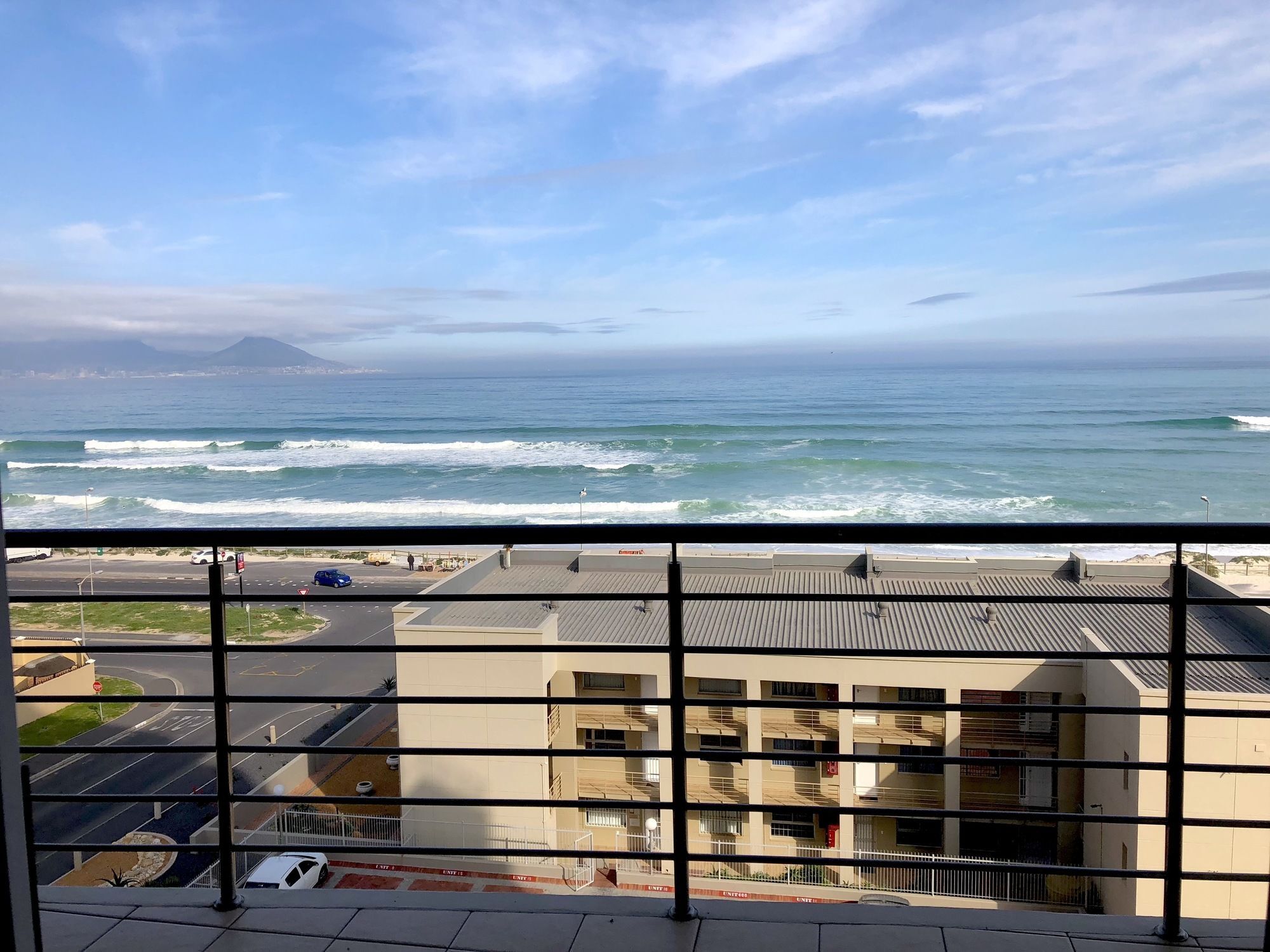 Blouberg Beachfront Apartment Cape Town