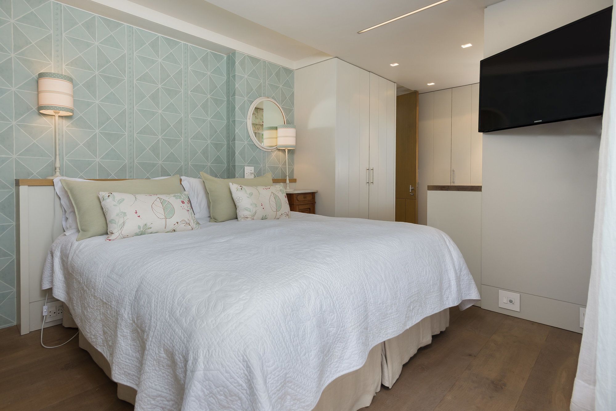 Apartment Clifton 75 *
