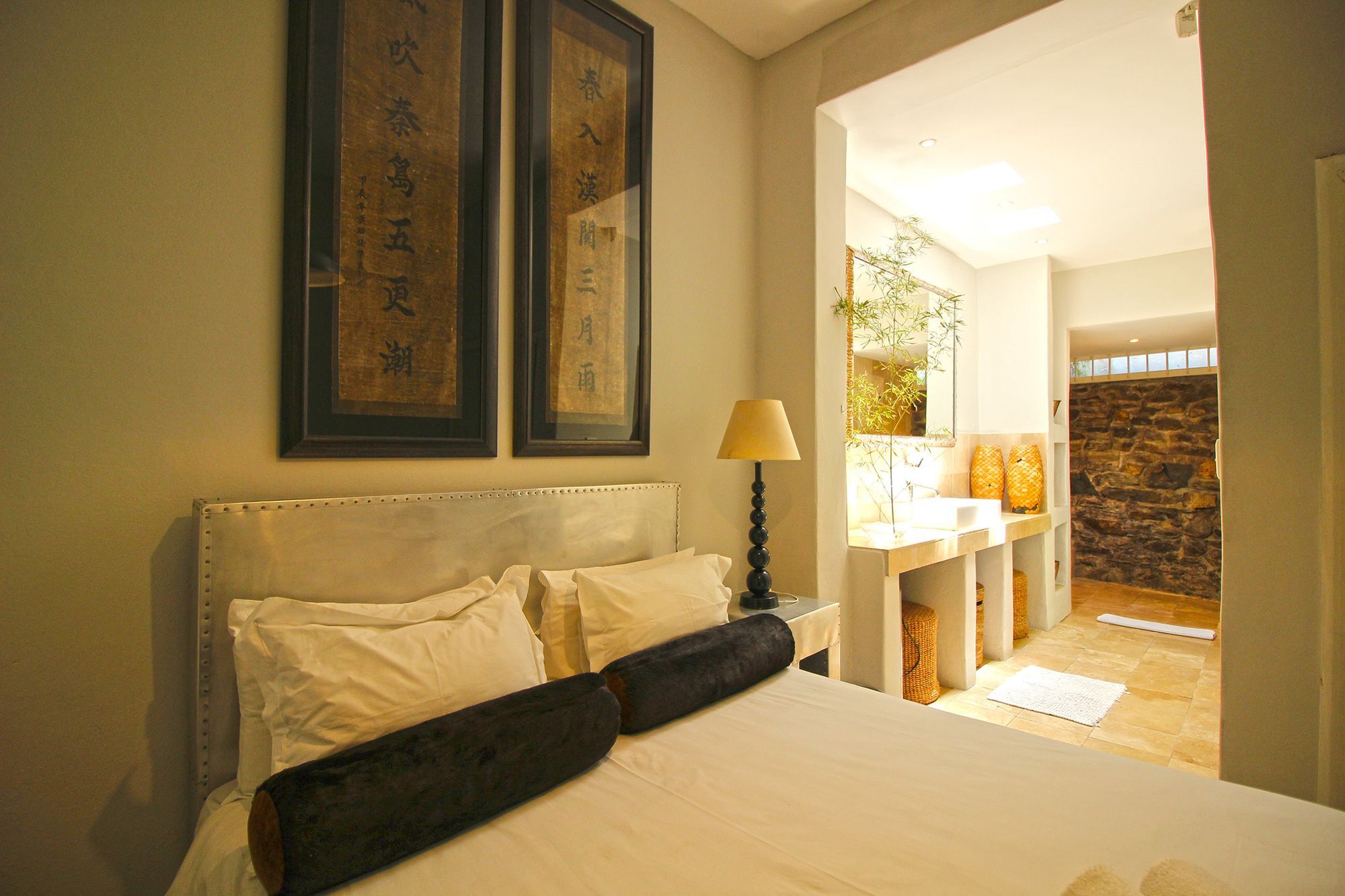 Loader 121 Apartment *