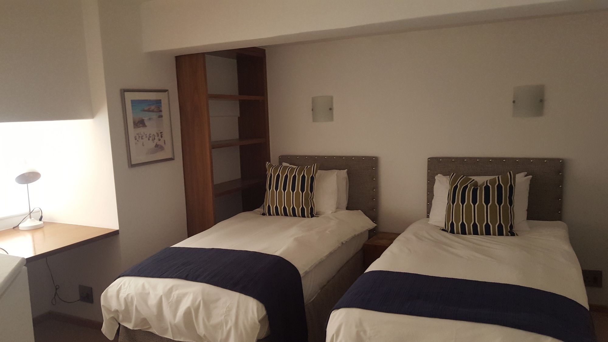 Itc Hospitality Group Two Bedrooms Mutual Heights Building Apartment Cape Town