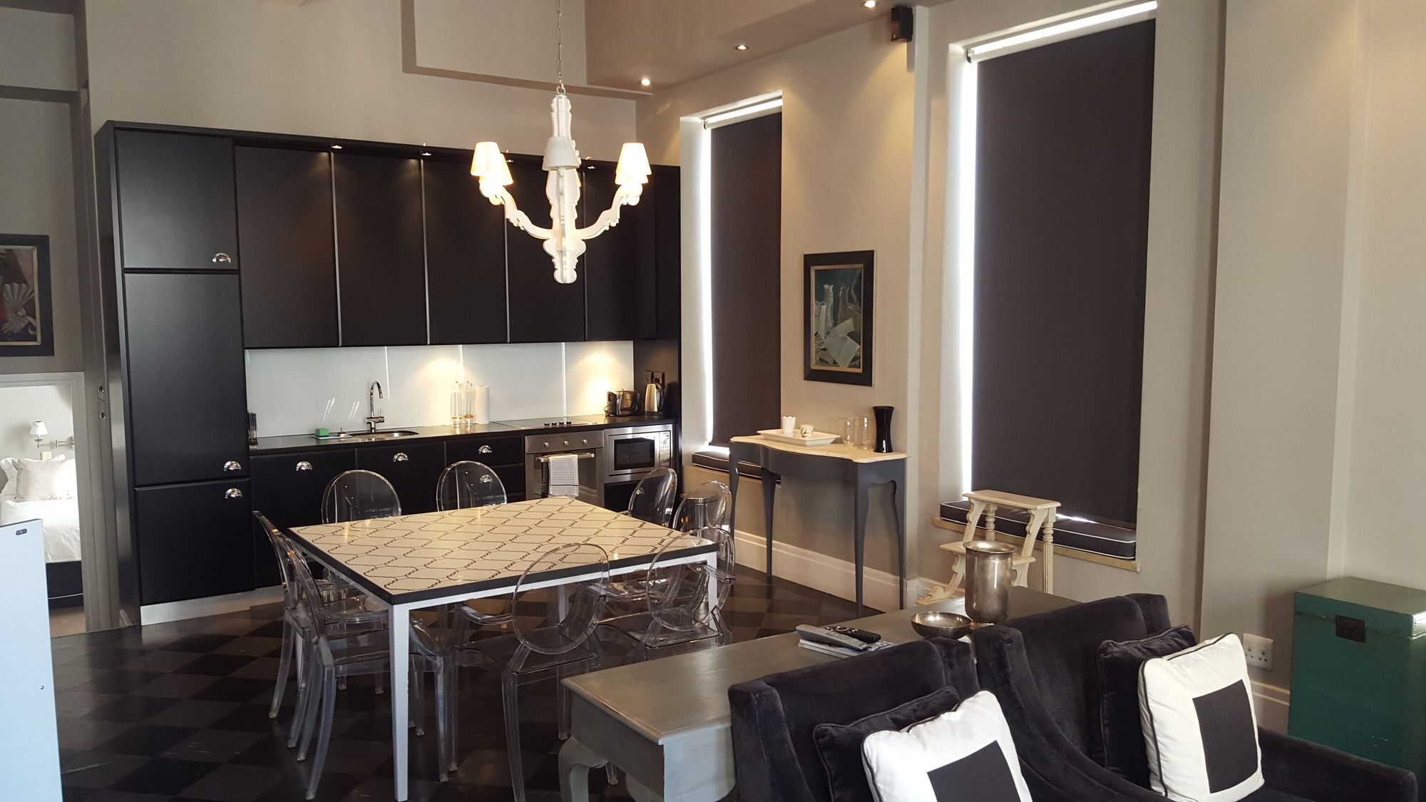 Apartment Itc Hospitality Group Two Bedrooms Mutual Heights Building *