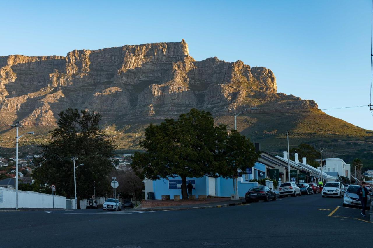 Junomar 25 Apartment Cape Town