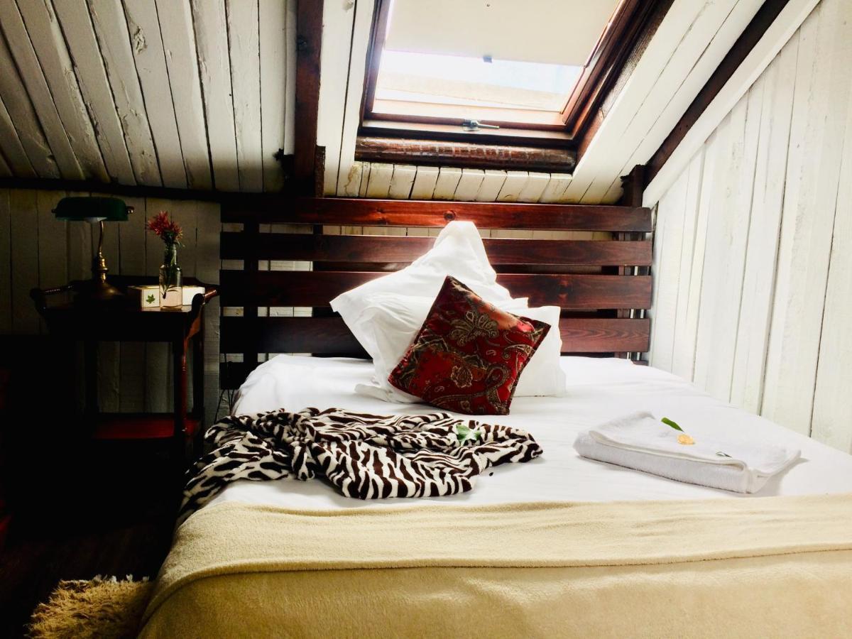 Bed & Breakfast Harfield Guest 3*
