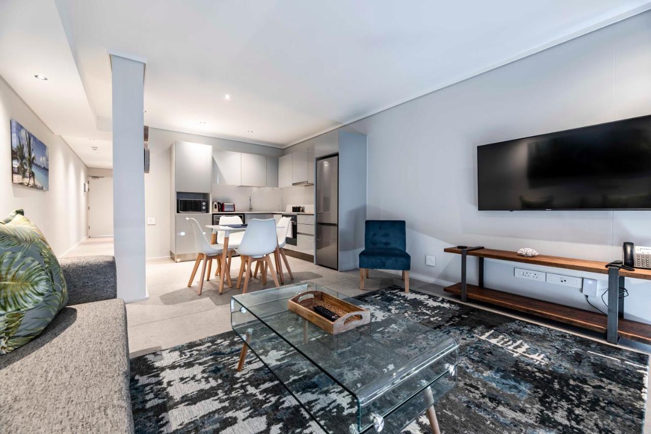 603 The Cosmopolitan... Luxury Living! *