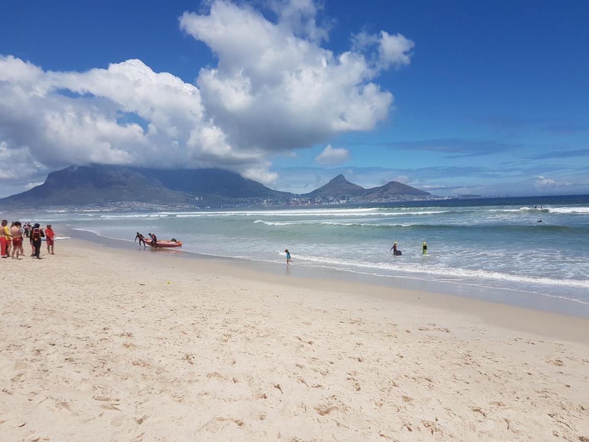 Arnhem Building- Cozy 2 Bedroom Flat Overlooking Beach And Table Mountain * Cidade Do Cabo
